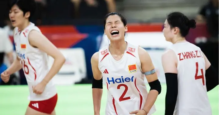 中国女排+0.01分稳居前六！逆转收获4连胜，世联赛对德国7战全胜
