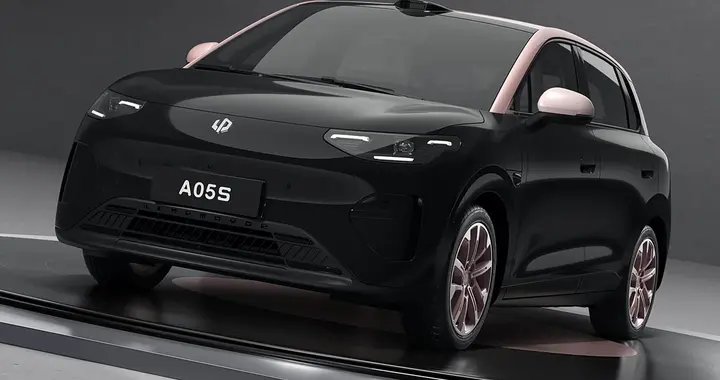 国产又一买菜代步小车，零跑A05s官图，车长4200mm，续航510km
