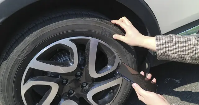 别让低价轮胎毁了全家！208元与880元的差距，竟是生与死的距离