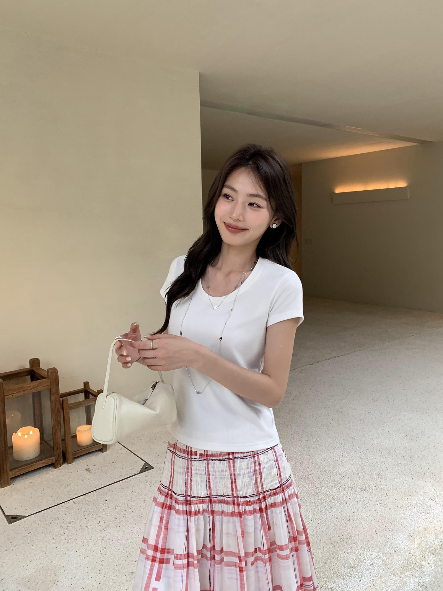宽松白色短袖t恤女简约U领气质正肩小飞袖