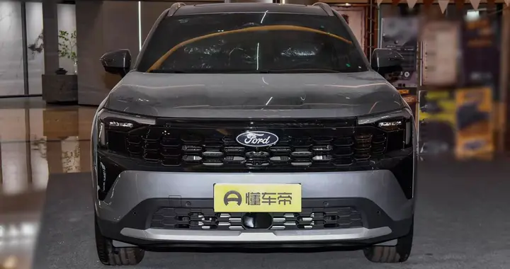 实拍江铃福特领睿，1.5T+7DCT，油耗7.5L，适合家用