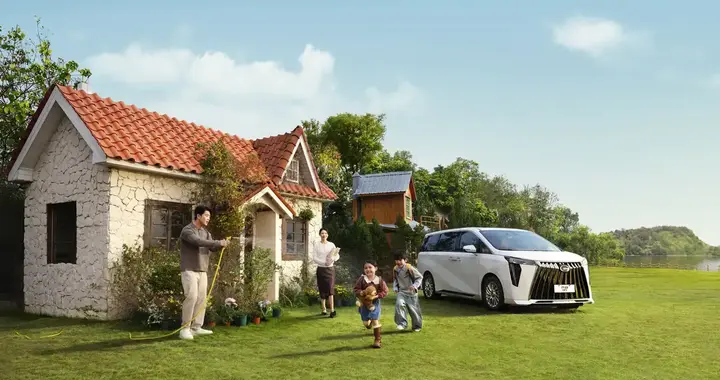 19万全能混动MPV标杆！2026款M8 HEV家用商务双兼顾，终结选车纠结