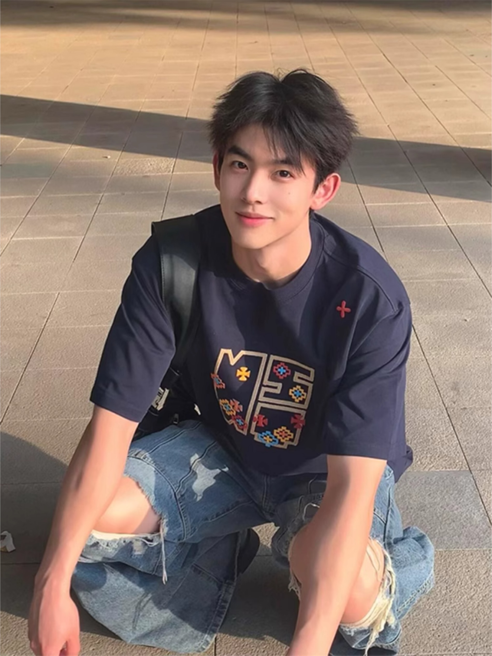 藏青色美式刺绣纯棉t恤男夏季少年感男生短