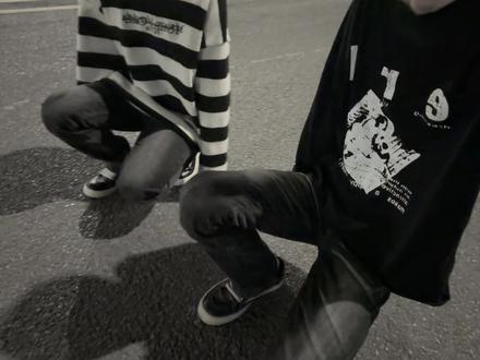 我们的感情能不能不要像这个鸡蛋一样一摔就碎