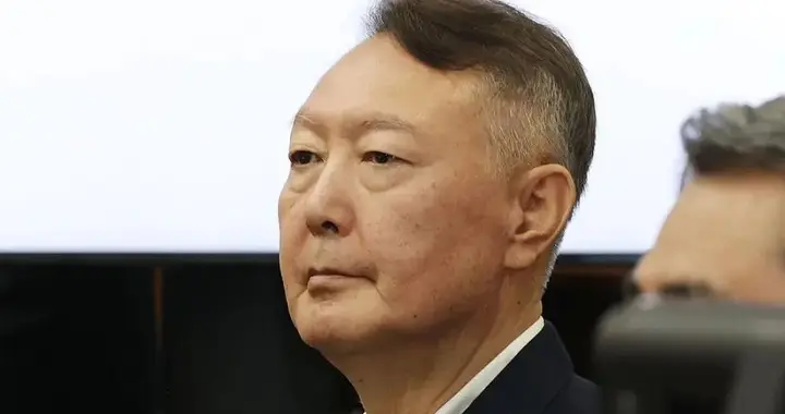 突发！尹锡悦涉“内乱案”二审被求死刑