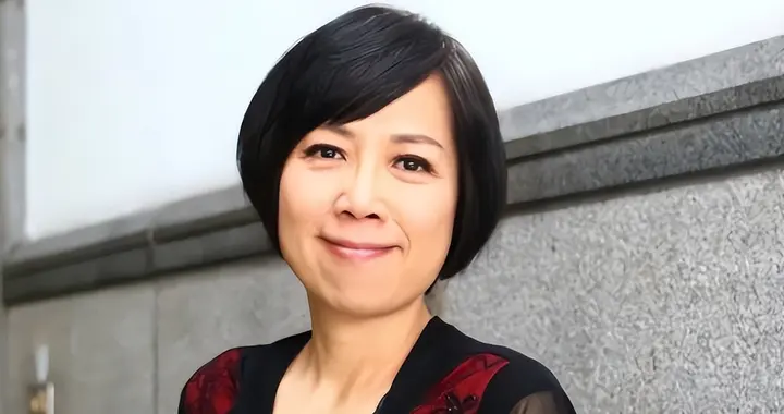警钟已敲响！统派人士变节统派政党立场偏移，两岸统一真的拖不起
