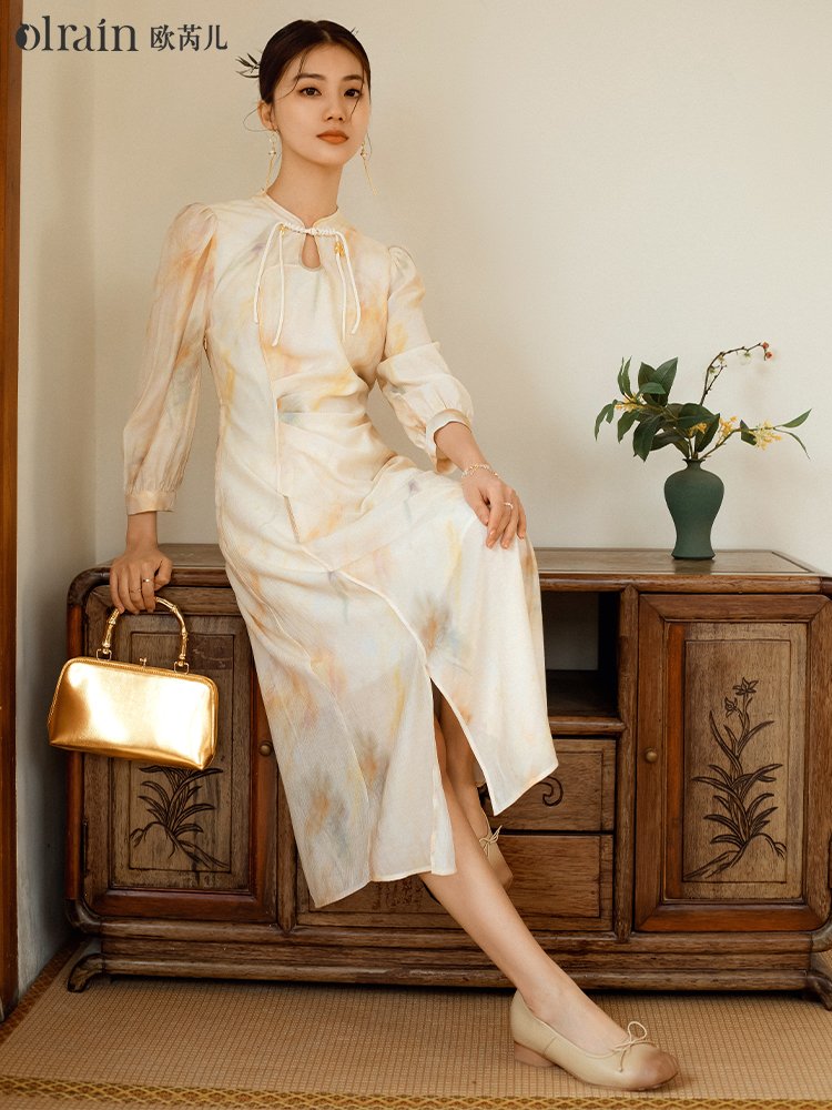 新中式国风印染立领开衩连衣裙