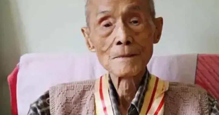 86岁老人随口乱说代号，儿子上报后，国安领导：立刻上报中央部委