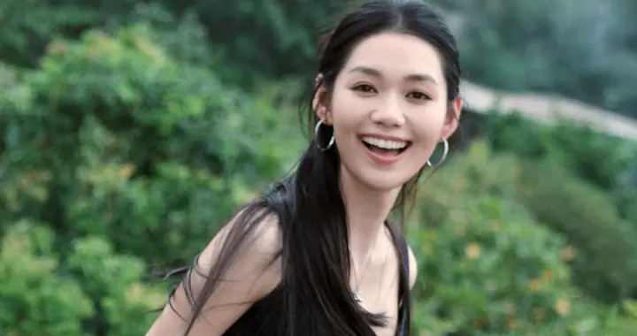 段奥娟分享图片