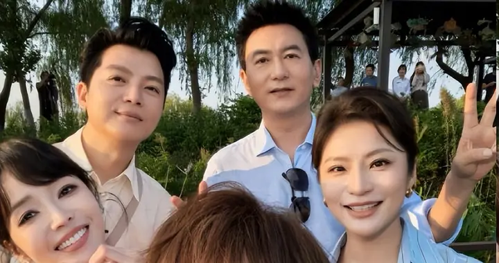 央视中秋晚会主持人官宣！只有谢娜被换掉，原因不是大家想的那样