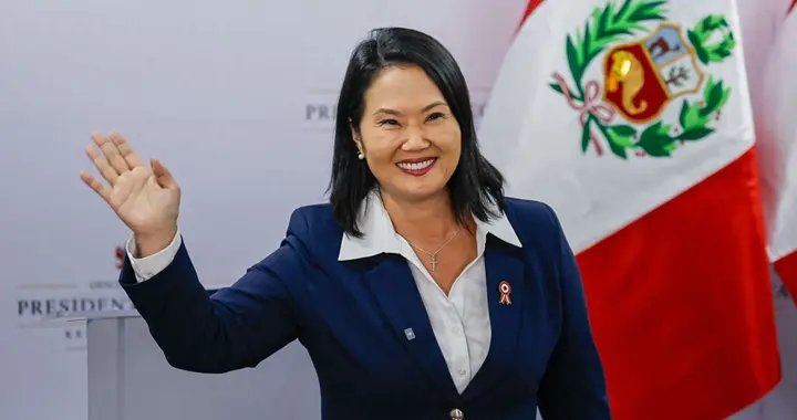 南美小国选出日本女总统，身材丰腴亚洲面孔，曾是该国第一夫人