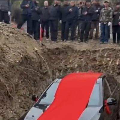 柠檬七：8888 奔驰入土为安⁉️官方