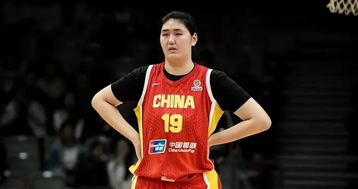 中国女篮公布重要决定！全队写总结报告！张子宇赛季首秀 5人离开