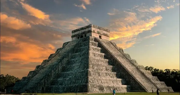 北大高材生去墨西哥打工，几年时间竟成为毒品帝国头目....