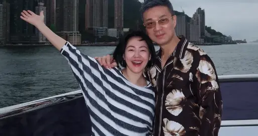 大S去世1年后，小S终于走出阴霾，夫妻不和传闻早已真相大白