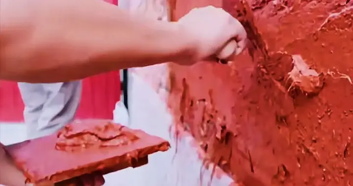 故宫辟谣“每年用60吨猪血镇邪”：确实用猪血，但不为镇邪！