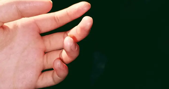 指尖井穴——急救醒神的“人体开关”