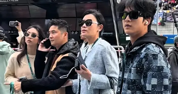 田亮叶一茜四口现身上海F1，46岁发福发腮 森碟和郭富城合影好开心