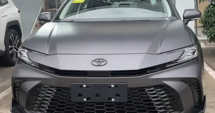 丰田九代凯美瑞功能讲解（三）双擎仪表盘发动机转速表设置