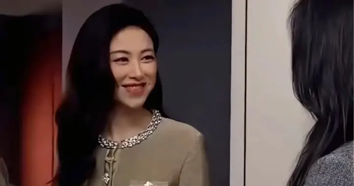 采访不做功课，再光鲜也撑不起话筒