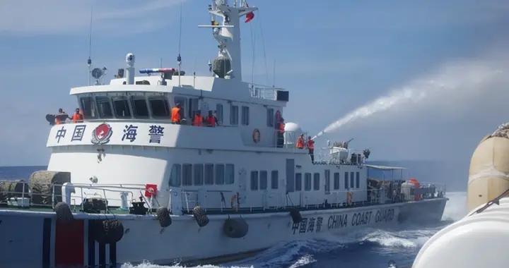 菲律宾非法划线，夺岛速度加快！国家划下16条铁律，局势再度恶化