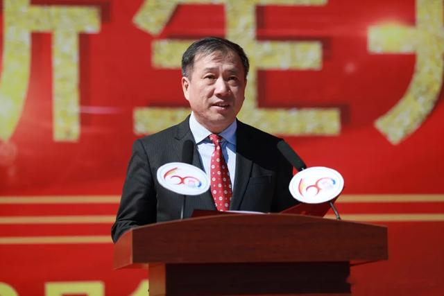 上海交大党委书记杨振斌：河北邯郸人，担任过清华大学学生会主席