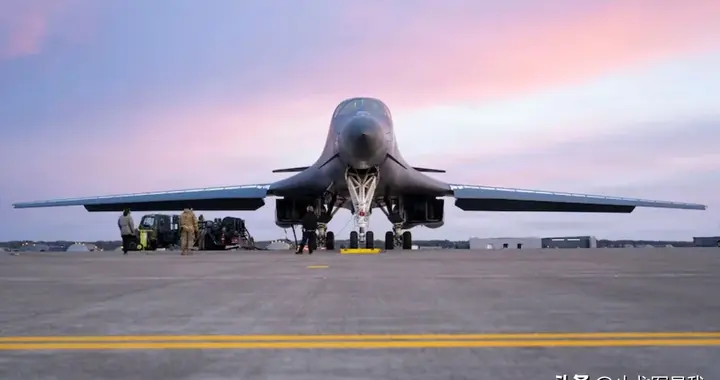 驻英国费尔福德基地轰炸机增至21架，美军大部分B-1B轰炸机已出动