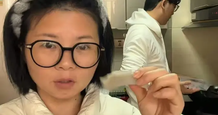 渝小丫现任老公和中林爬山曝光！山间同行，俩娃互动甜到心尖！