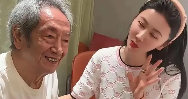 79岁王奎荣将北京140平房子、2000多万存款，都给了小37岁的妻子