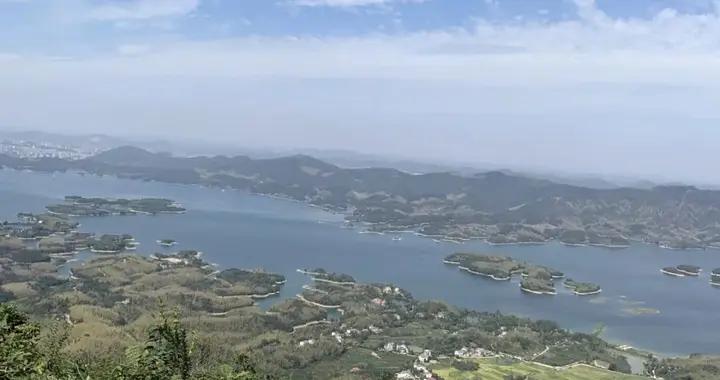 【1月18号周天】武汉出发咸宁雪峰山，穿越竹林小径，远眺路水水库，新手线路。