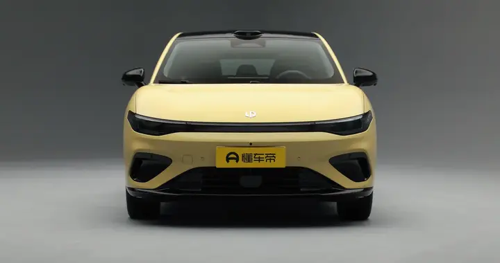 零跑Lafa5：五款型号总有一款适合你，更年轻、更懂生活！