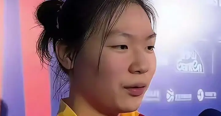 中国女排公布亚运会名单，张籽萱落选，更让人意外的是副攻阵容