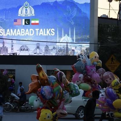 风雪夜归人：美伊谈了24小时，  没签纸