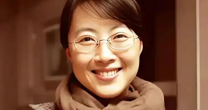 墨池飞凤，书坛鼎红：方放与千年书坛巾帼谱