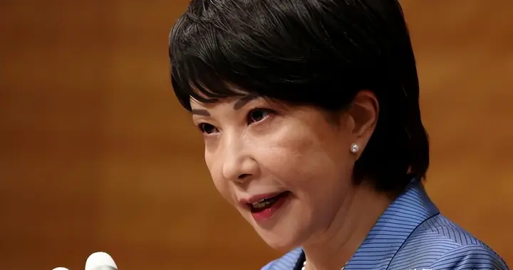 加拿大与中国握手言和，特朗普表态，高市坐不住：对中国豁出去