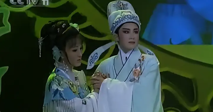 2009年，《越女争锋》龙凤配金奖，是哪四对组合获得？