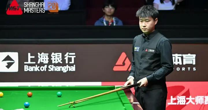 上海大师赛中国时刻，赵心童吴宜泽晋级，联手丁俊晖连打八杆破百
