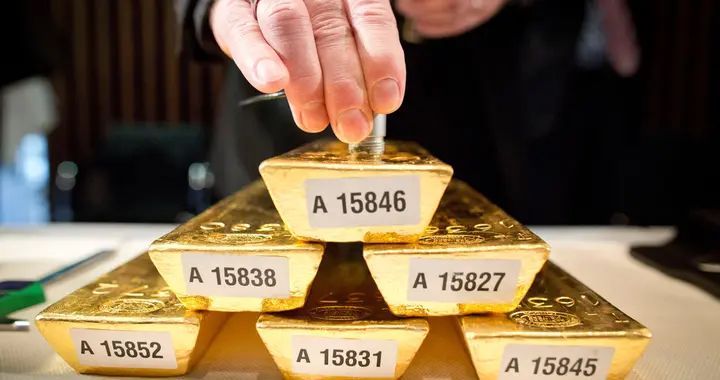 法国让黄金回家，中国继续购金，释放出什么信号？