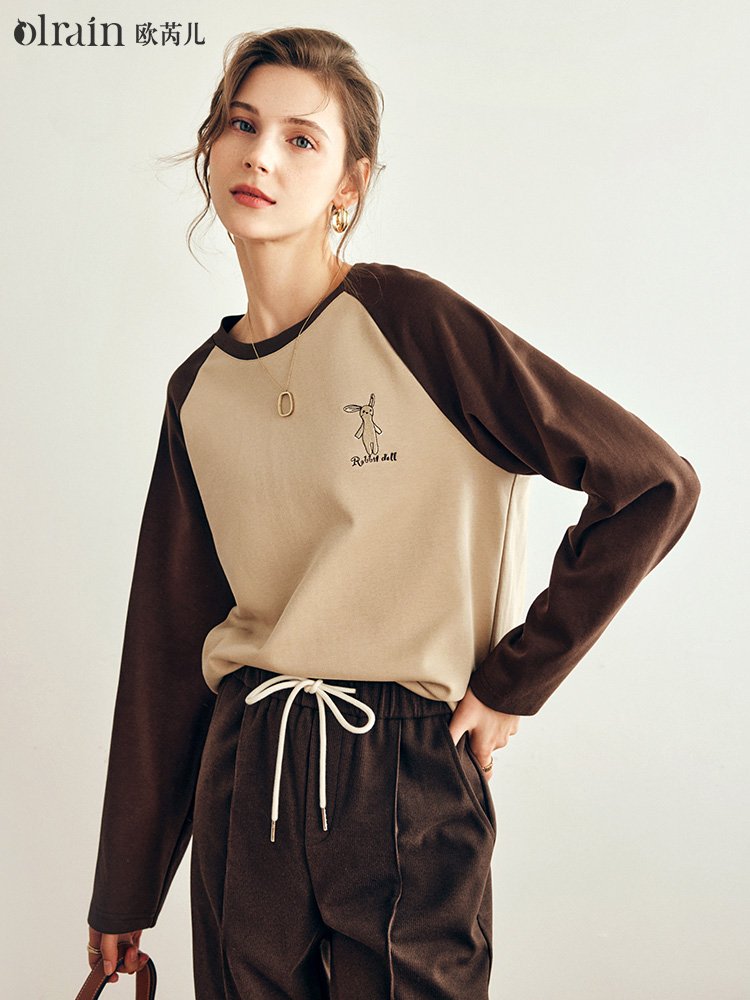 时尚复古撞色插肩袖长袖T恤！