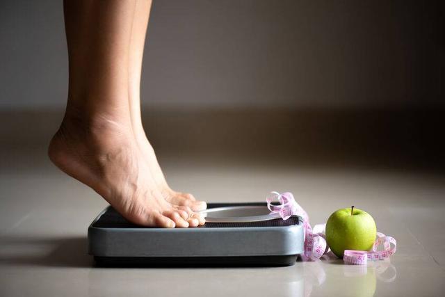 努力减肥却无变化？4个要点教你提高减肥效率，让脂肪更高效消耗