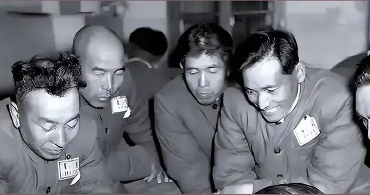 1949年周养浩被提审后，暴怒之下抡起小板凳：沈醉，你个无耻小人