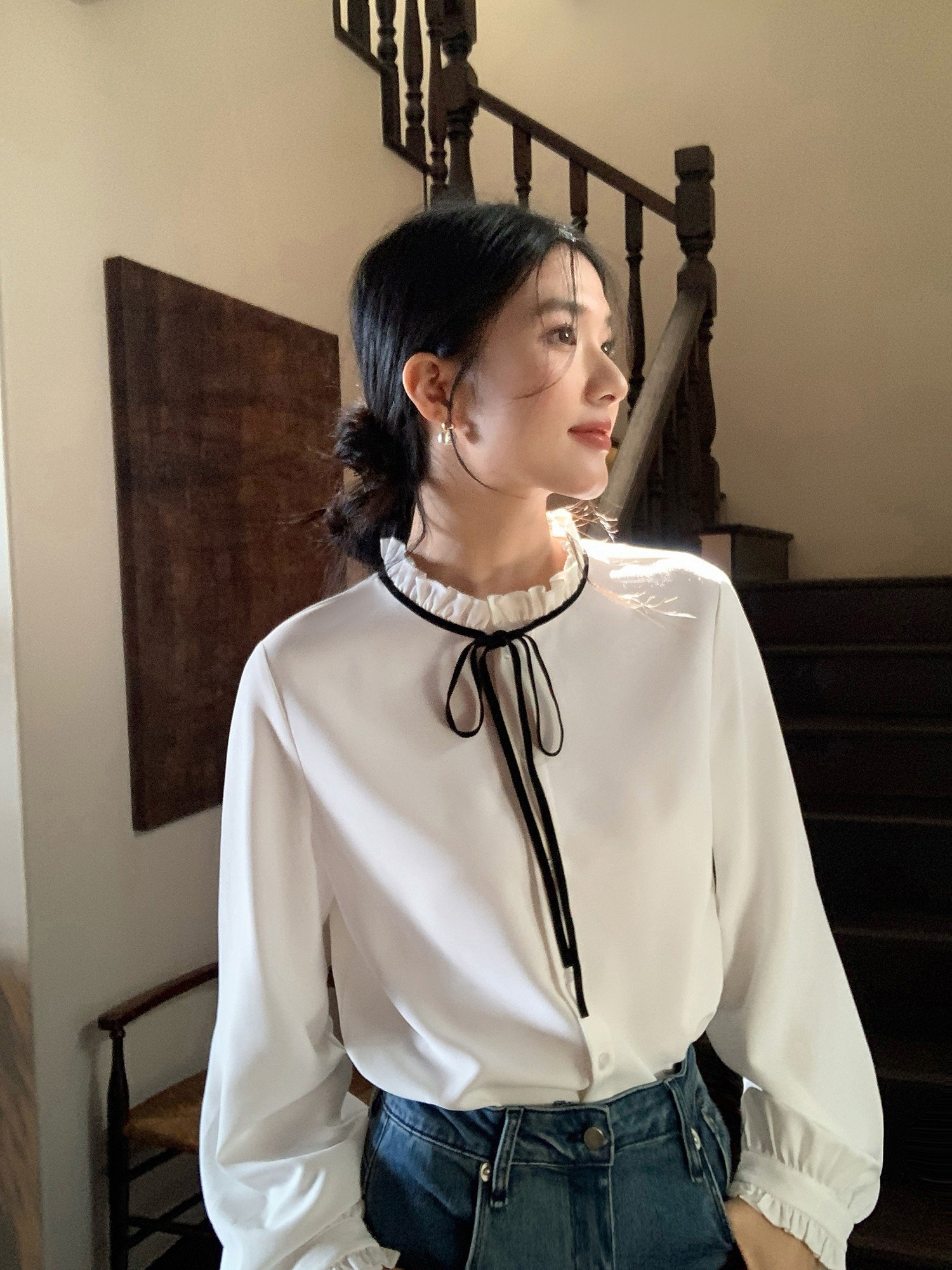 pusumede 白色木耳边衬衫女