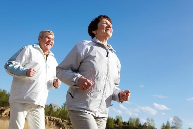 运动抗癌“实锤”！柳叶刀推荐：最好的抗癌运动，不是走路跑步
