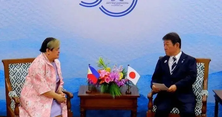 中菲三条战线激烈交锋，美军航母开进南海压阵，怂恿菲军变本加厉