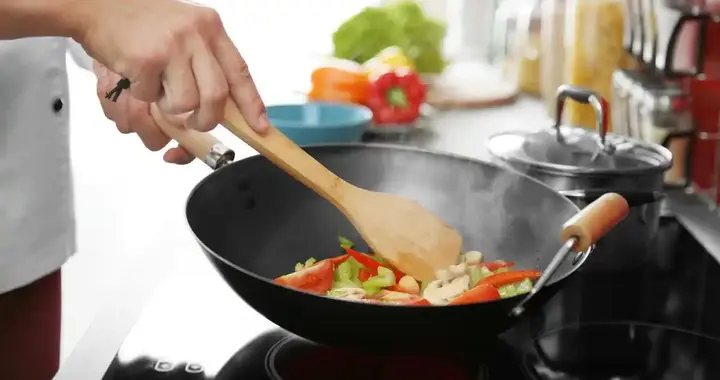 尿毒症的人越来越多，再三劝告：4种食物尽量少吃，肾会感激你