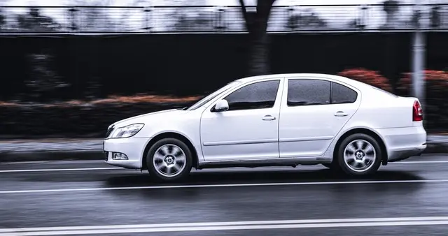 15岁造车天才走红后，清空社交平台