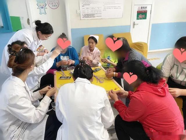 在指尖绽放心灵之花——太原天使儿童医院母亲节特别行动