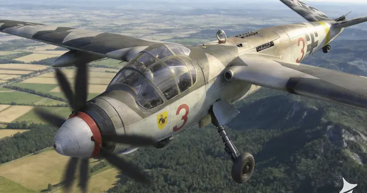 胡特“东线”远程攻击机