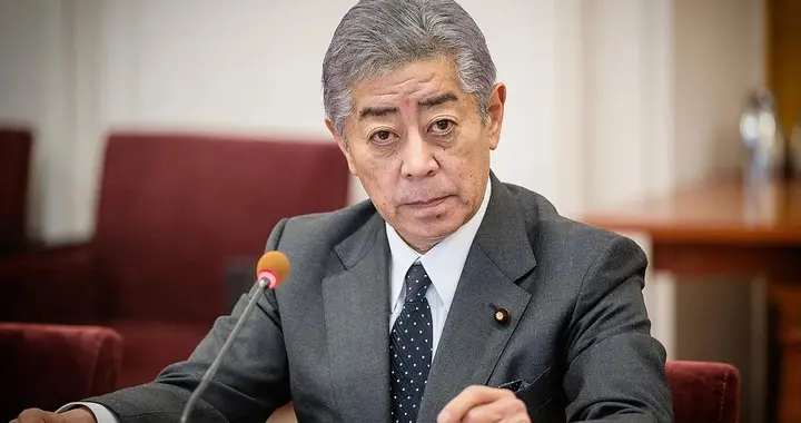 日本请出岩屋毅修复中日关系，河野洋平走了，全指望他了