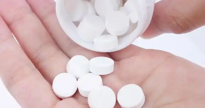 艾司唑仑立大功！老人吃艾司唑仑，不止助眠，还有6大获益